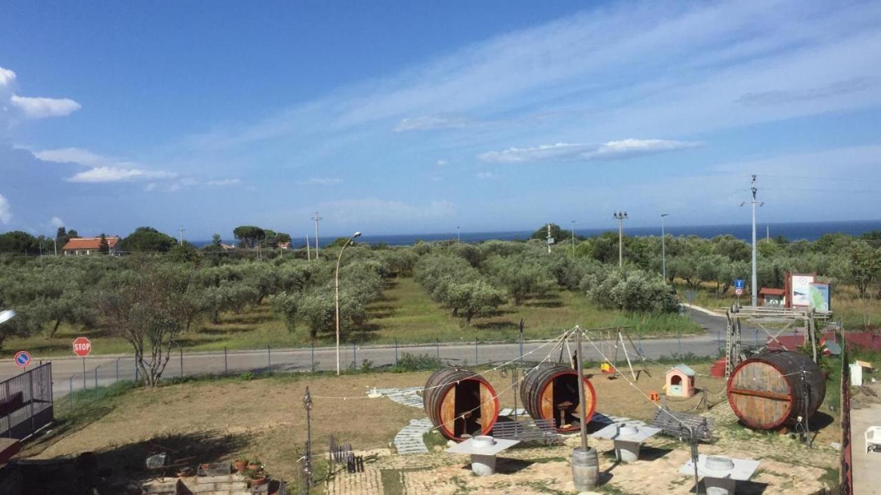 La Bottaia De' Roveri Ortona Buitenkant foto