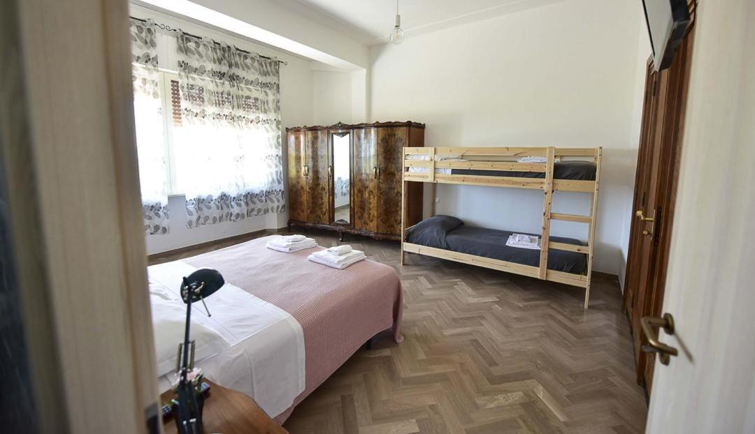 La Bottaia De' Roveri Ortona Buitenkant foto
